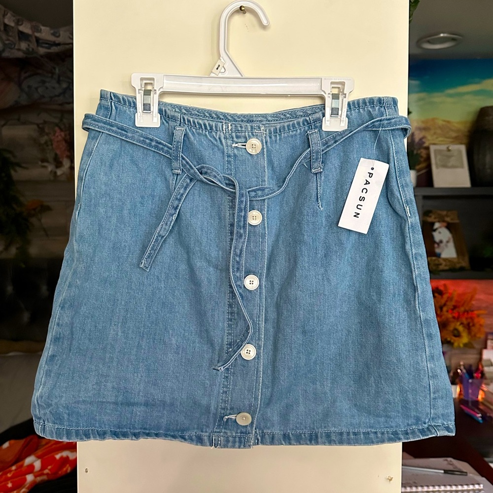 NWT pacsun skirt 🤍